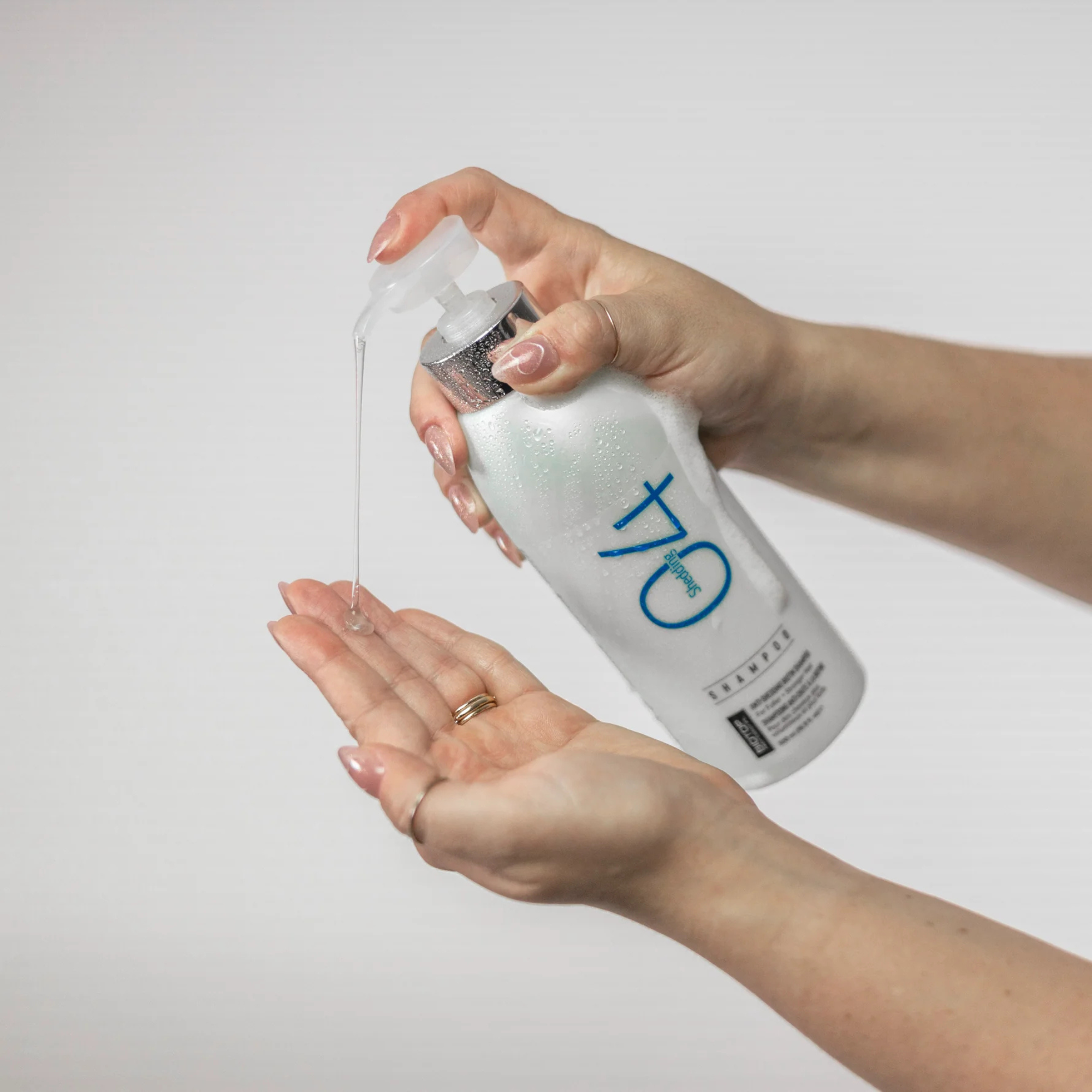 04 SHEDDING - SHAMPOOING
