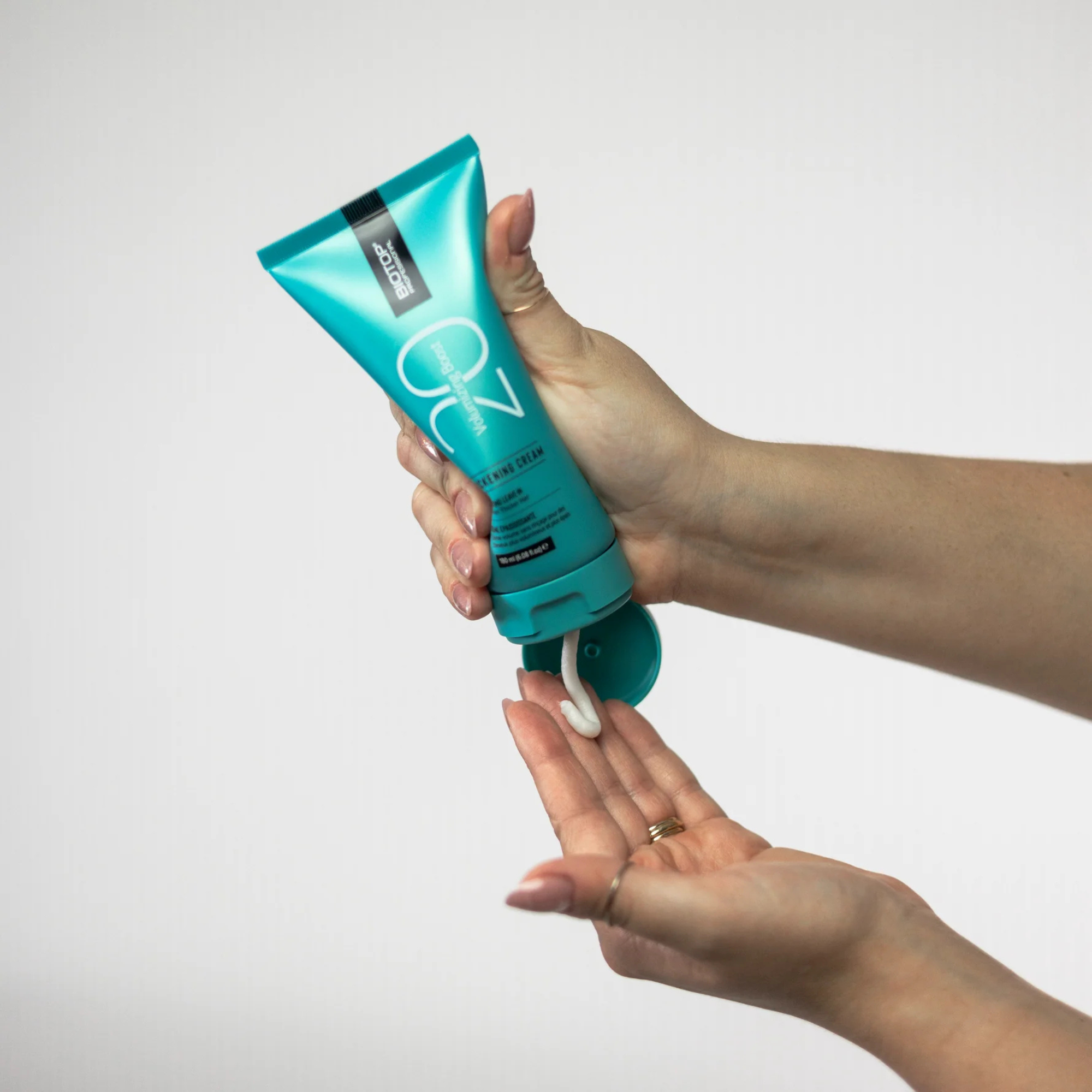 20 VOLUMIZING - CRÈME VOLUMISANTE