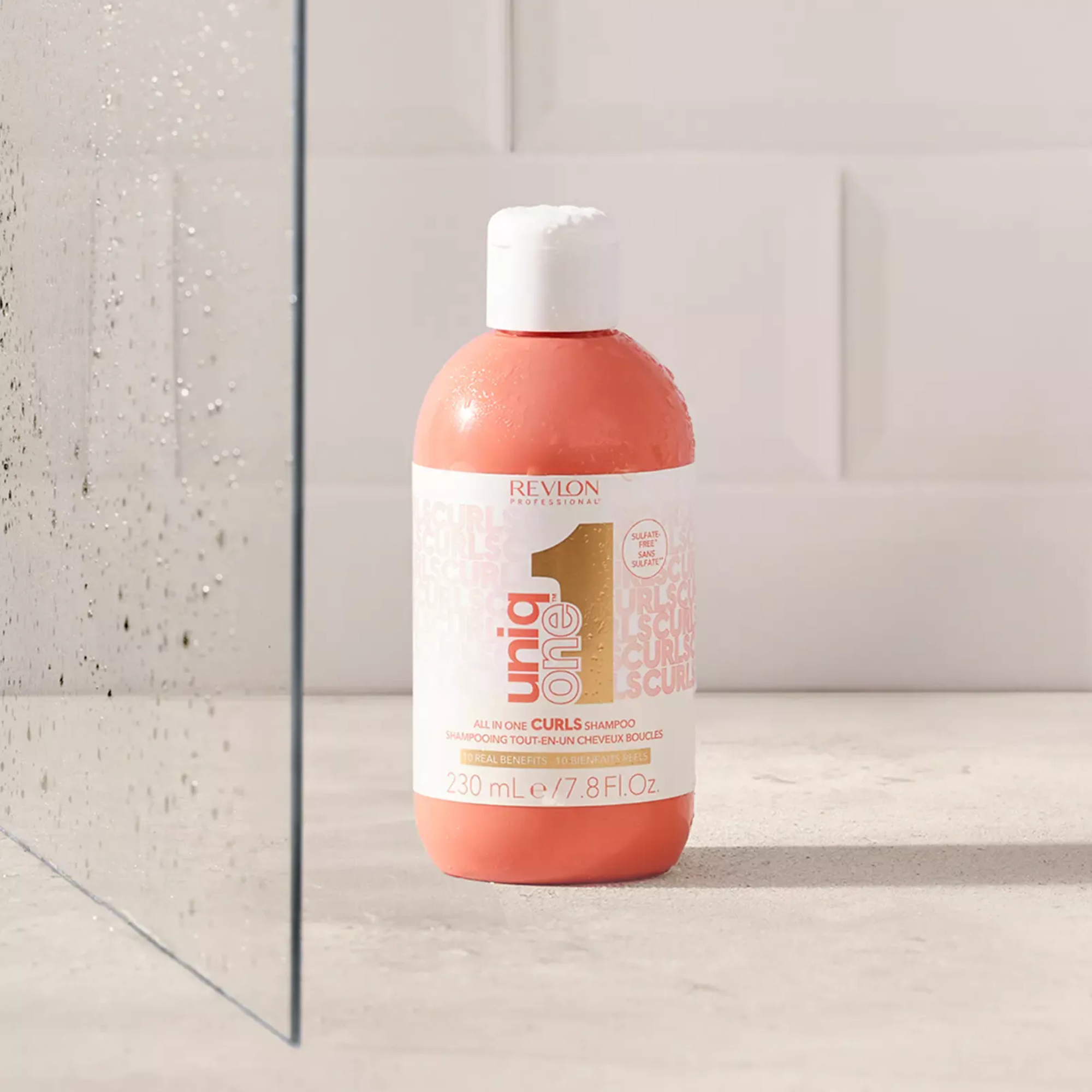 UNIQ ONE - SHAMPOOING TOUT-EN-UN CHEVEUX BOUCLÉS