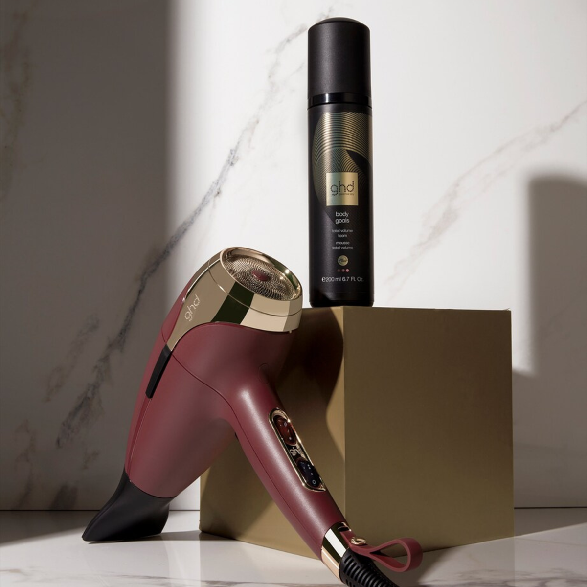 BODY GOALS - MOUSSE TOTAL VOLUME