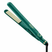 Fer plat BaBylissPRO Ceramix Xtreme Wicked Edition vert avec plaques en céramique pour un lissage professionnel.