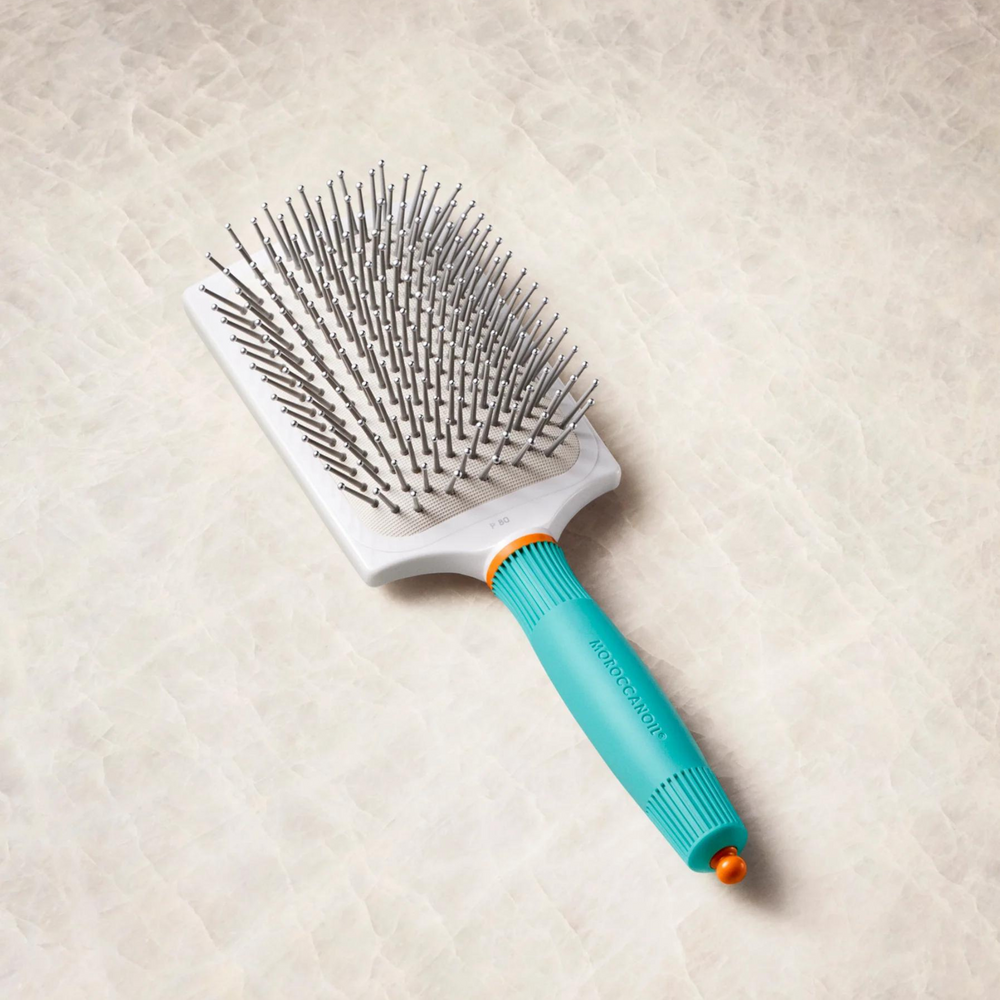 MOROCCANOIL_Brosse ronde en céramique_Paddle-_Gisèle produits de beauté