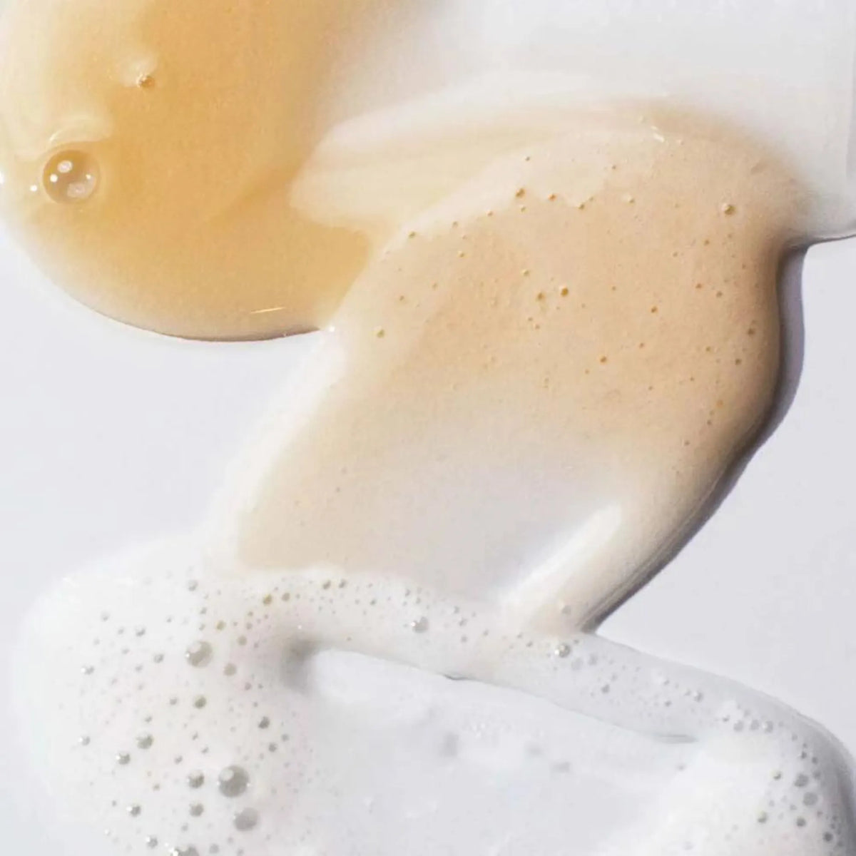 PUREOLOGY_Smooth Perfection - Shampooing_-_Gisèle produits de beauté