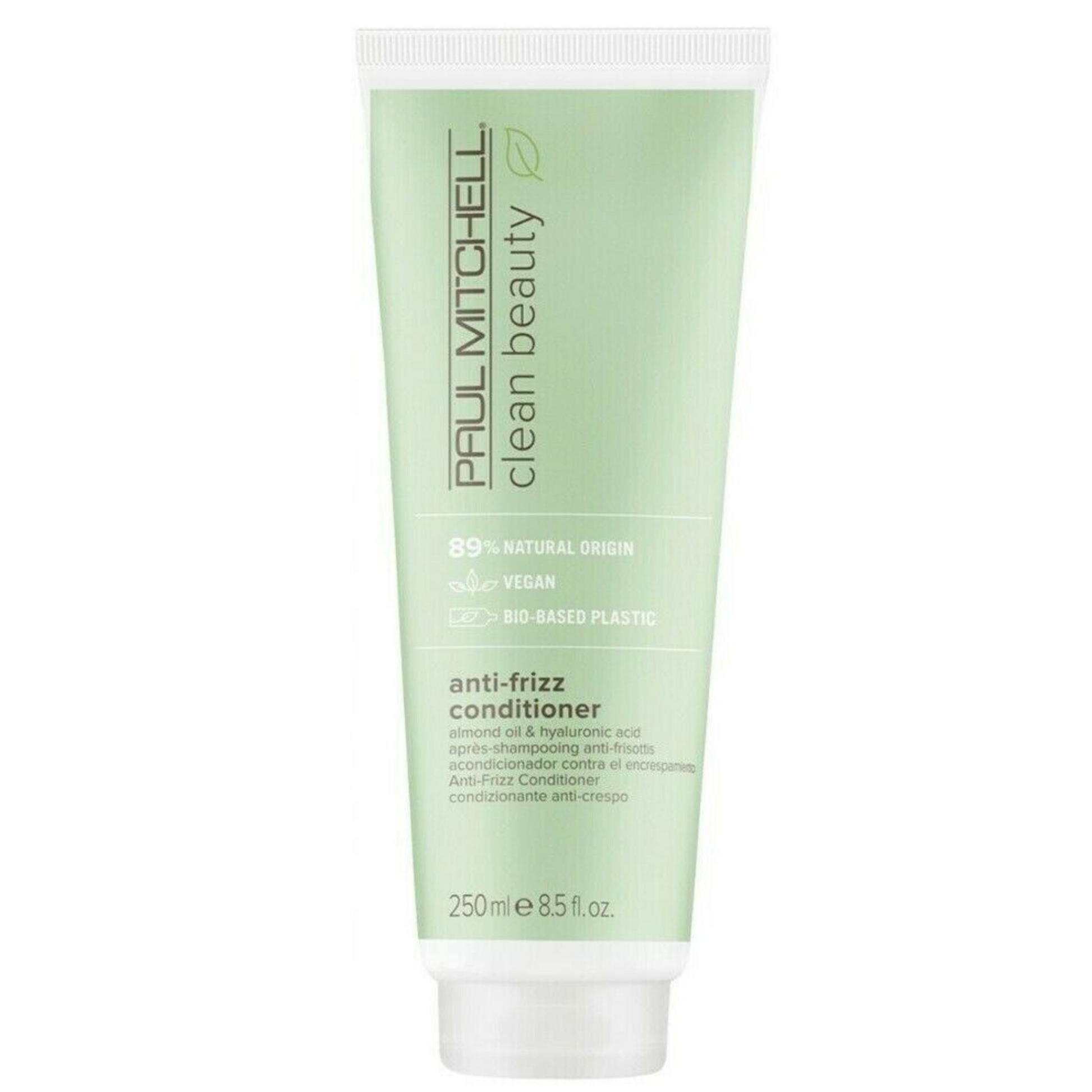Tube de revitalisant anti-frisottis Paul Mitchell Clean Beauty vert pâle 250ml.
