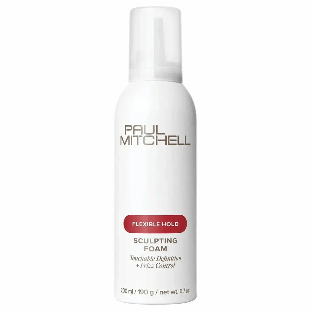 Bouteille blanche de mousse sculptante Paul Mitchell Flexible Hold 200ml : pour une définition au toucher et un contrôle des frisottis, avec une étiquette rouge.